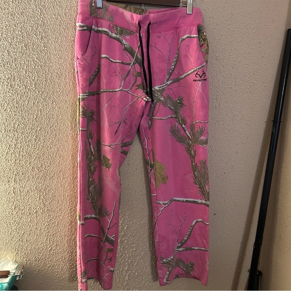 Realtree Hot Pink Camouflage Sweatpants Size Large - Picture 1 of 9